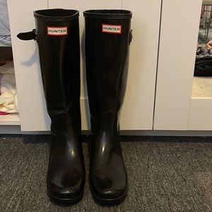 HUNTER RAIN BOOTS